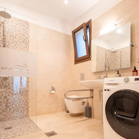 Kefalonia Heaven * Vlachata